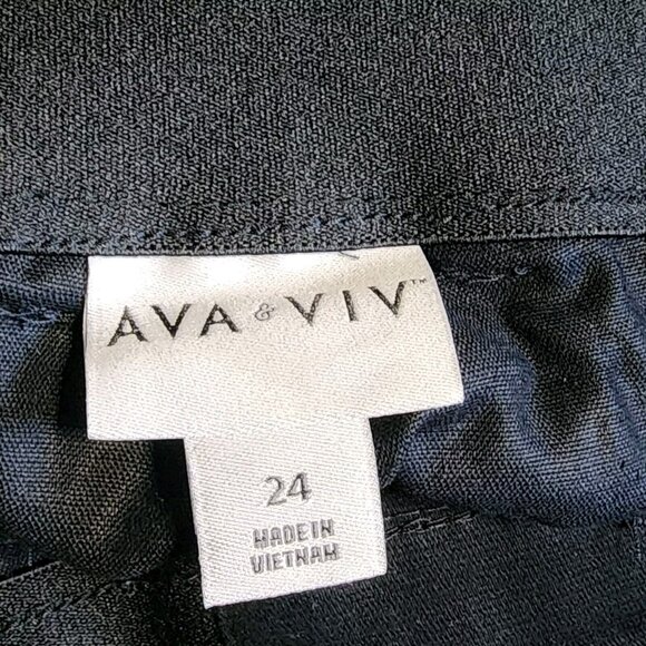 NWT AVA & VIV Solid Black High Rise Ankle Stretch Waist Pants Womens Plus Sz 24 - Picture 5 of 8